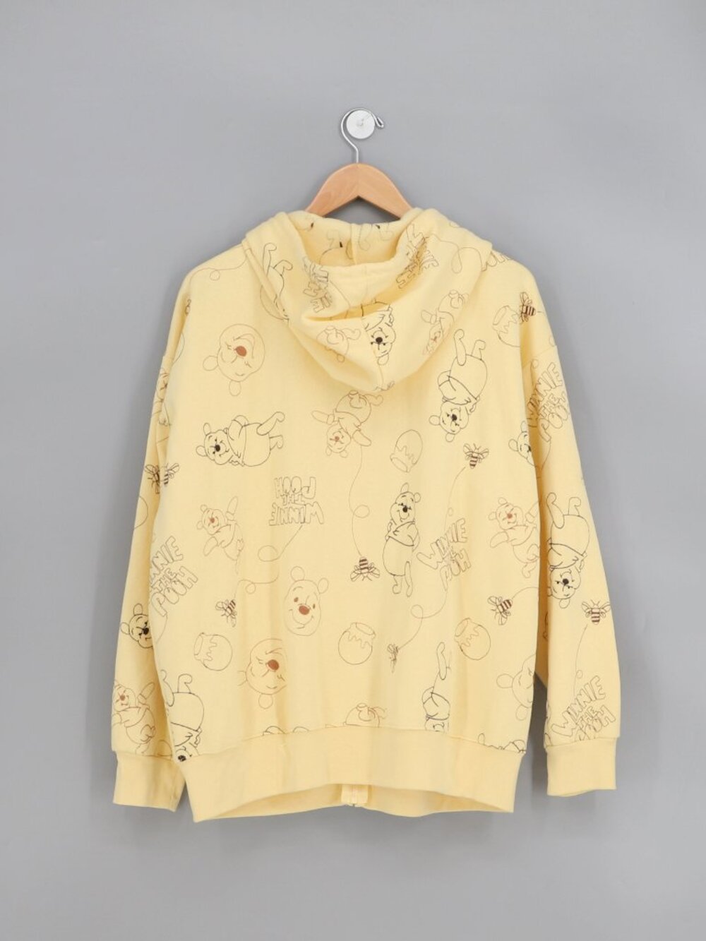 NWT Disney Winnie the Pooh Women's Embroidered Zip Up Hoodie Yellow Size XXL - Picture 2 of 7